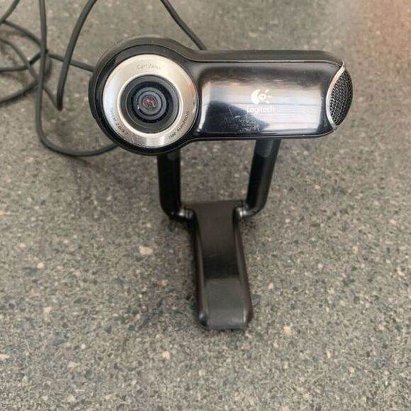 Logitech 2MP Carl Zeiss Autofocus USB video - Picture 2 of 8